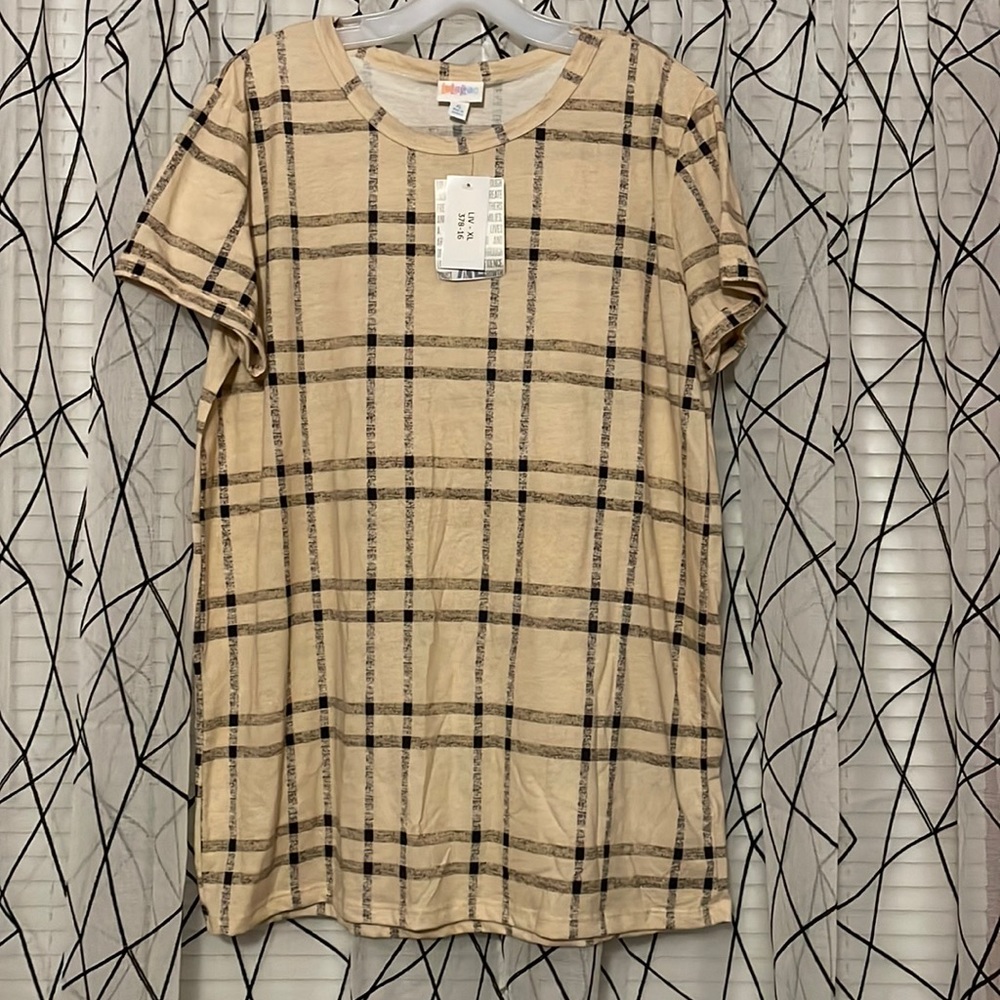 NWT Lularoe XL Liv Shirt